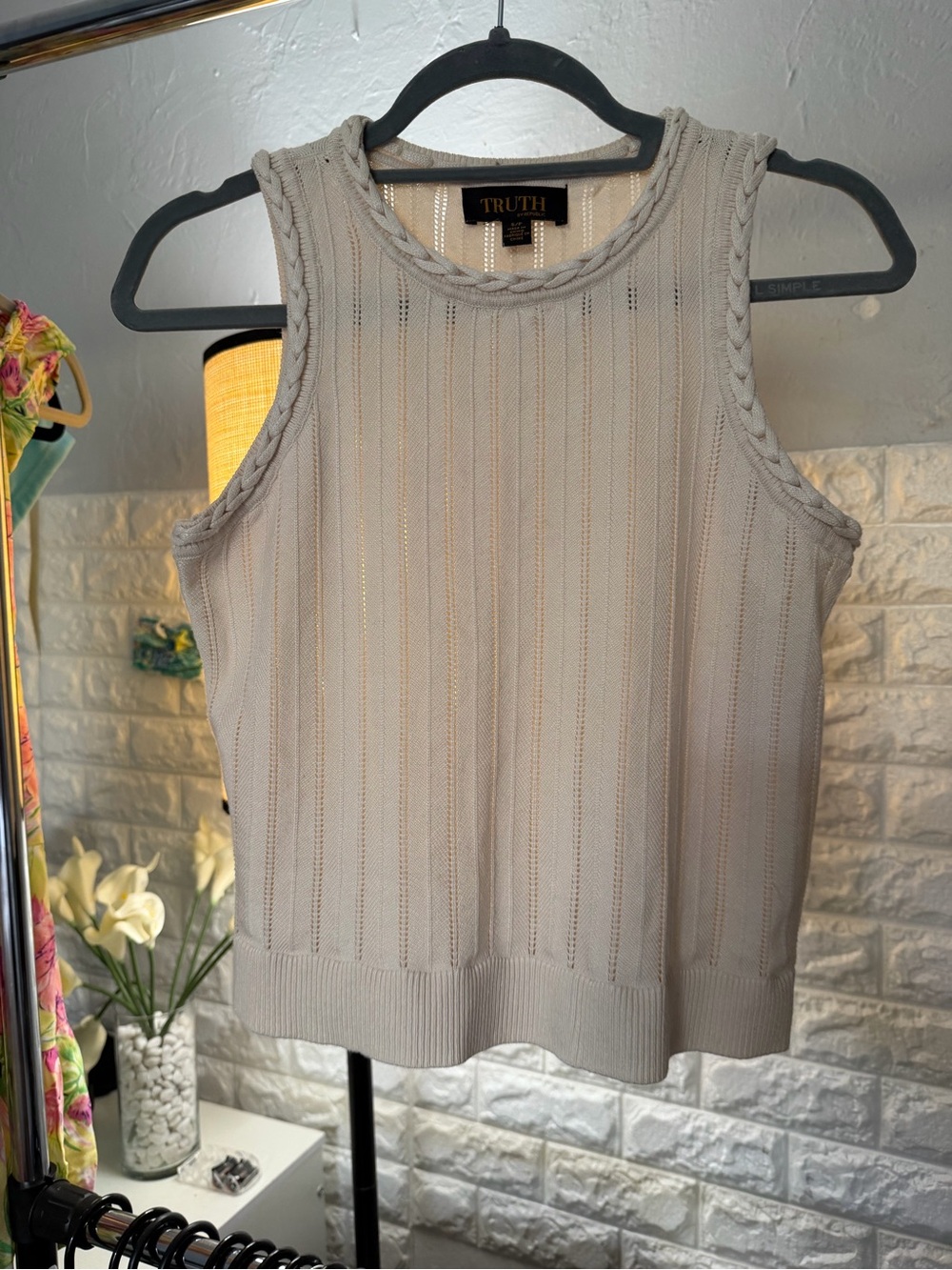 TRUTH Banana Republic Sleeveless Knit Tank Top in Light Beige S